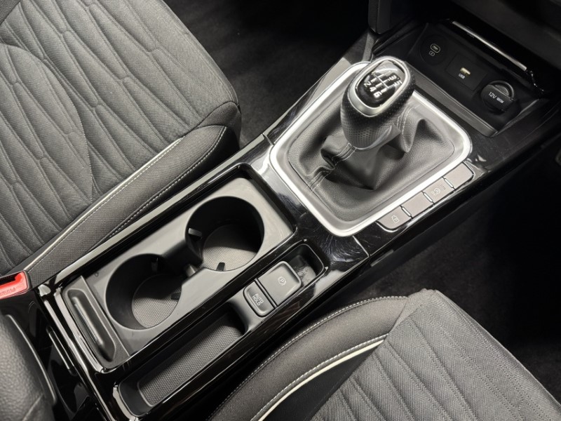 2025 (25) KIA CEED 1.5T GDi ISG 138 GT-Line 5dr 5193174