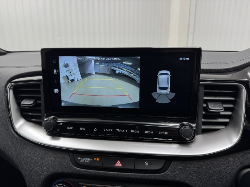 2025 (25) KIA CEED 1.5T GDi ISG 138 GT-Line 5dr 5193181