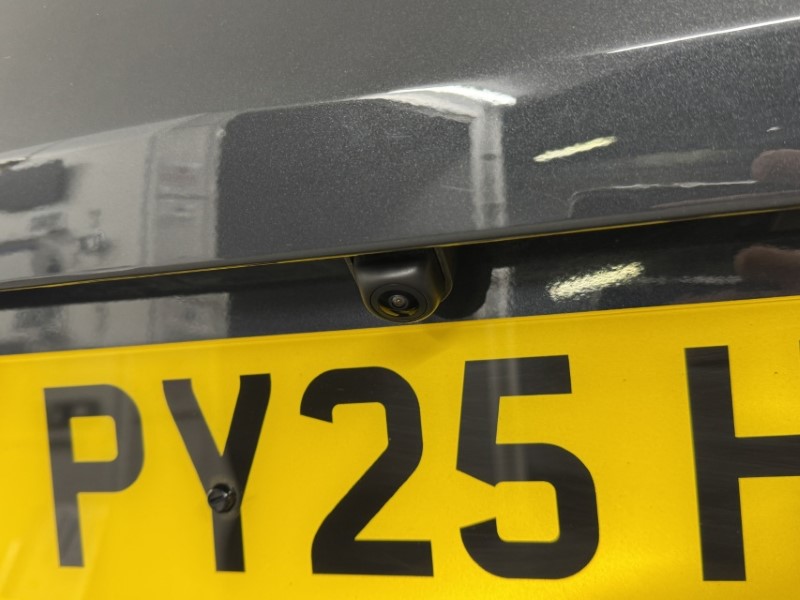 2025 (25) KIA CEED 1.5T GDi ISG 138 GT-Line 5dr 5193159