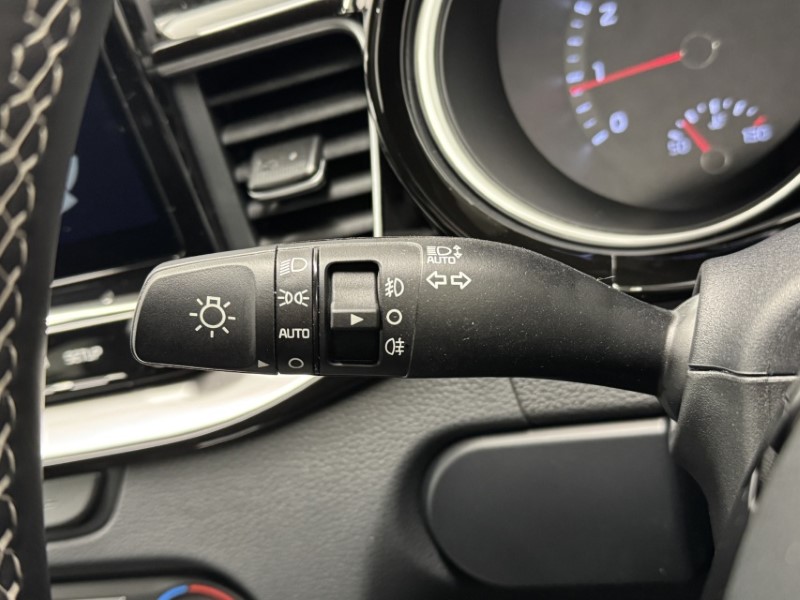 2025 (25) KIA CEED 1.5T GDi ISG 138 GT-Line 5dr 5193186