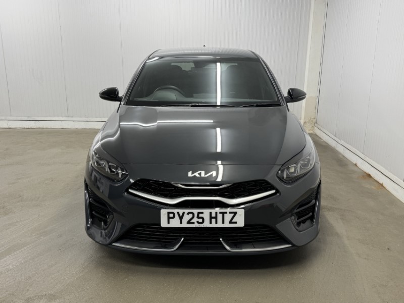 2025 (25) KIA CEED 1.5T GDi ISG 138 GT-Line 5dr 5193188