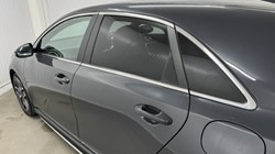 2021 (21) KIA CEED 1.5T GDi ISG GT-Line 5dr 5217788