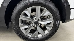 2024 (74) KIA SPORTAGE 1.6T GDi 207 HEV GT-Line 5dr Auto 5222309