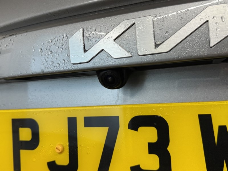 2023 (73) KIA NIRO 1.6 GDi Hybrid 4 5dr DCT 5212482