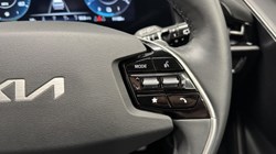 2023 (73) KIA NIRO 1.6 GDi Hybrid 4 5dr DCT 5212512