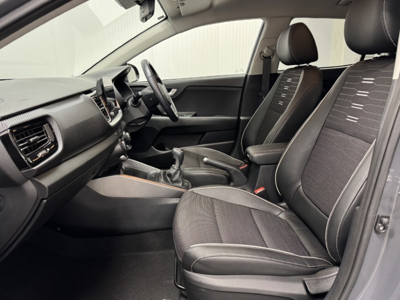 2023 (23) KIA STONIC 1.0T GDi 99 GT-Line 5dr 5233363