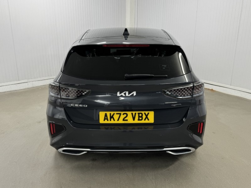 2022 (72) KIA CEED 1.5T GDi ISG GT-Line 5dr 5224188