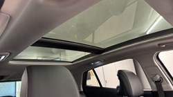 2022 (72) KIA SPORTAGE 1.6T GDi HEV 4 5dr Auto 5233930