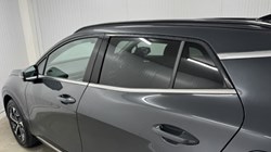 2022 (72) KIA SPORTAGE 1.6T GDi HEV 4 5dr Auto 5233918