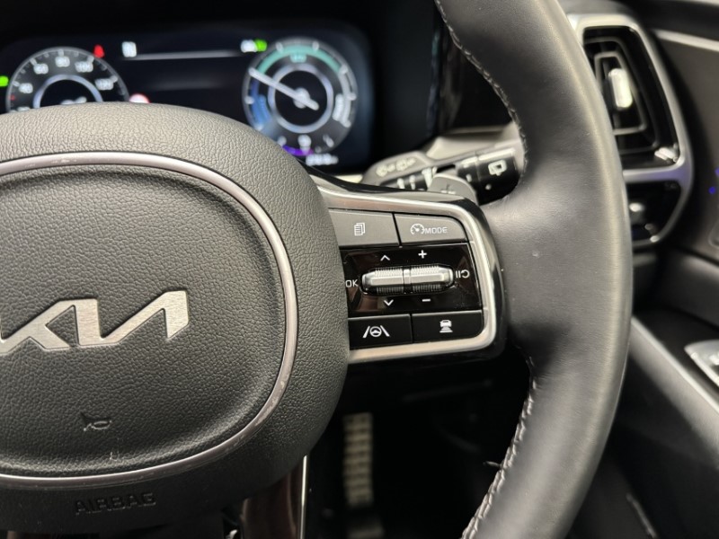 2023 (23) KIA SORENTO 1.6 T-GDi HEV Edition 5dr Auto 5287484