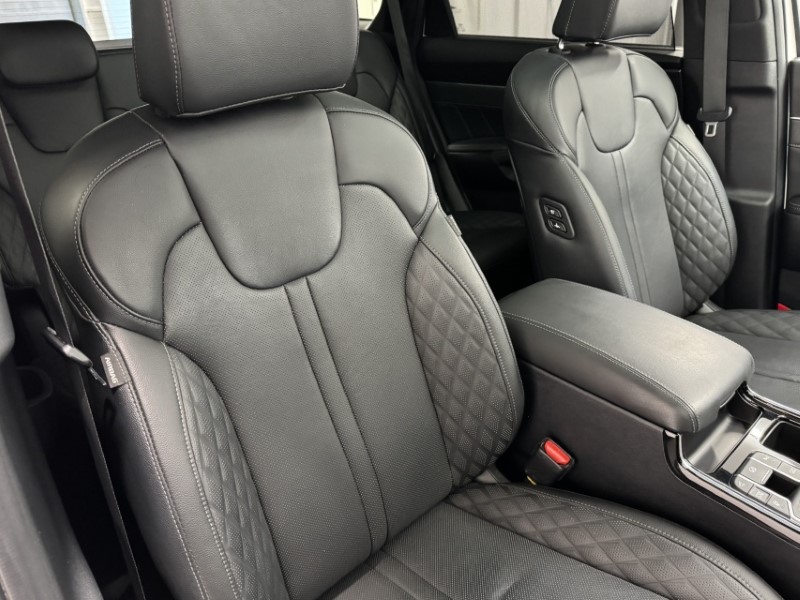 2023 (23) KIA SORENTO 1.6 T-GDi HEV Edition 5dr Auto 5287476