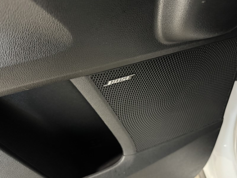 2023 (23) KIA SORENTO 1.6 T-GDi HEV Edition 5dr Auto 5287494