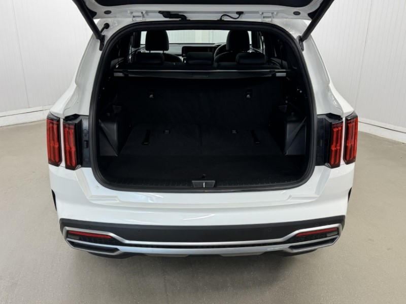 2023 (23) KIA SORENTO 1.6 T-GDi HEV Edition 5dr Auto 5287490