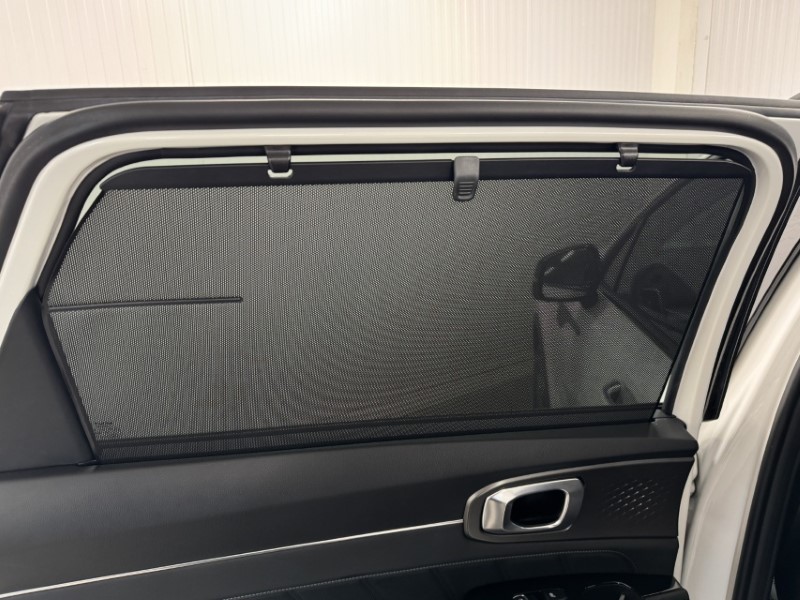 2023 (23) KIA SORENTO 1.6 T-GDi HEV Edition 5dr Auto 5287493