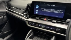 2024 (24) KIA SPORTAGE 1.6T GDi HEV GT-Line S 5dr Auto AWD 5223530