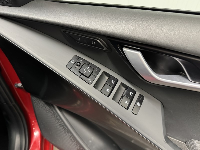 2023 (23) KIA NIRO 150kW 4 65kWh 5dr Auto 5245123