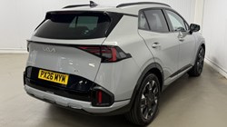 2026 (26) KIA SPORTAGE 1.6T GDi HEV GT-Line S 5dr Auto AWD 5737369