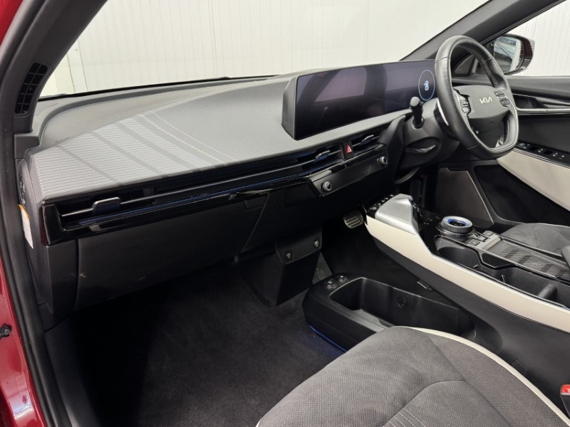 2023 (73) KIA EV6 166kW GT Line S 77.4kWh 5dr Auto 5259700