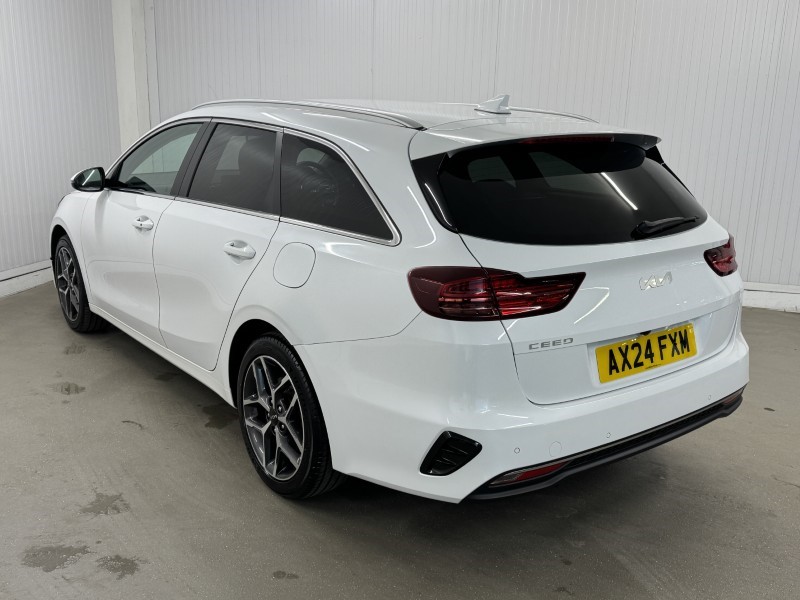 2024 (24) KIA CEED 1.5T GDi ISG 138 3 5dr 5374058