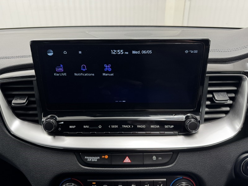 2024 (24) KIA CEED 1.5T GDi ISG 138 3 5dr 5374076