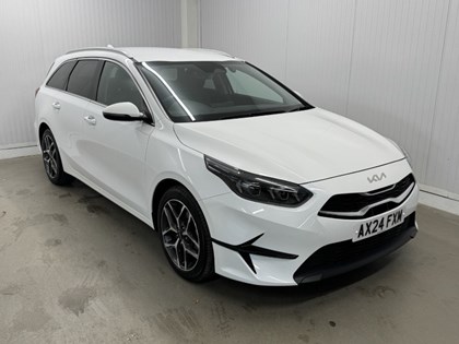 2024 (24) KIA CEED 1.5T GDi ISG 138 3 5dr