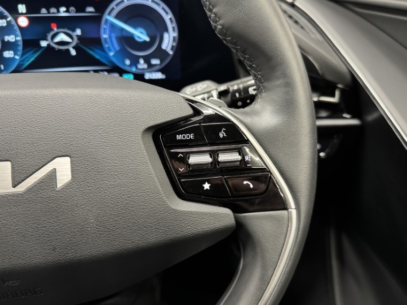 2023 (23) KIA NIRO 150kW 3 65kWh 5dr Auto 5264236