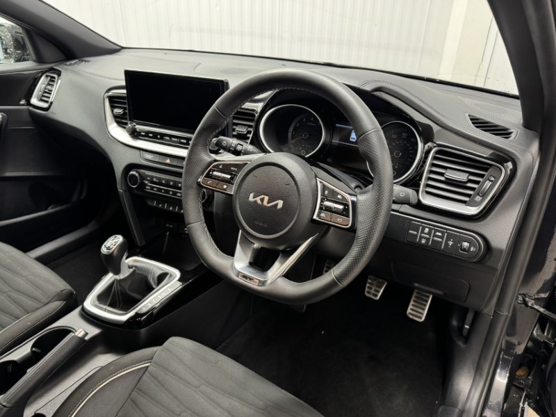 2023 (73) KIA CEED 1.5T GDi ISG GT-Line 5dr 5236324