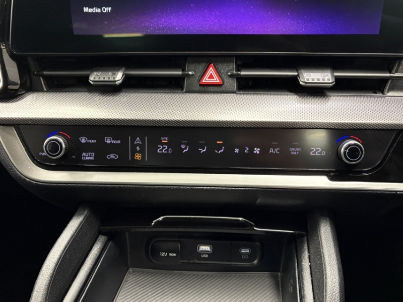 2023 (23) KIA SPORTAGE 1.6T GDi HEV 3 5dr Auto 5247801