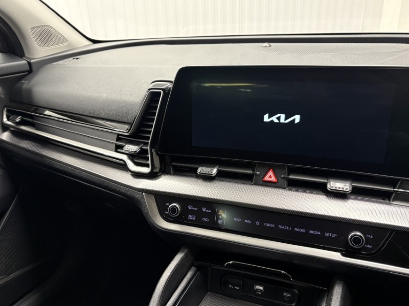 2023 (23) KIA SPORTAGE 1.6T GDi HEV 3 5dr Auto 5247799