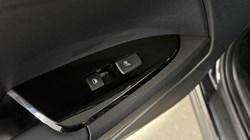 2023 (23) KIA SPORTAGE 1.6T GDi HEV 3 5dr Auto 5247796