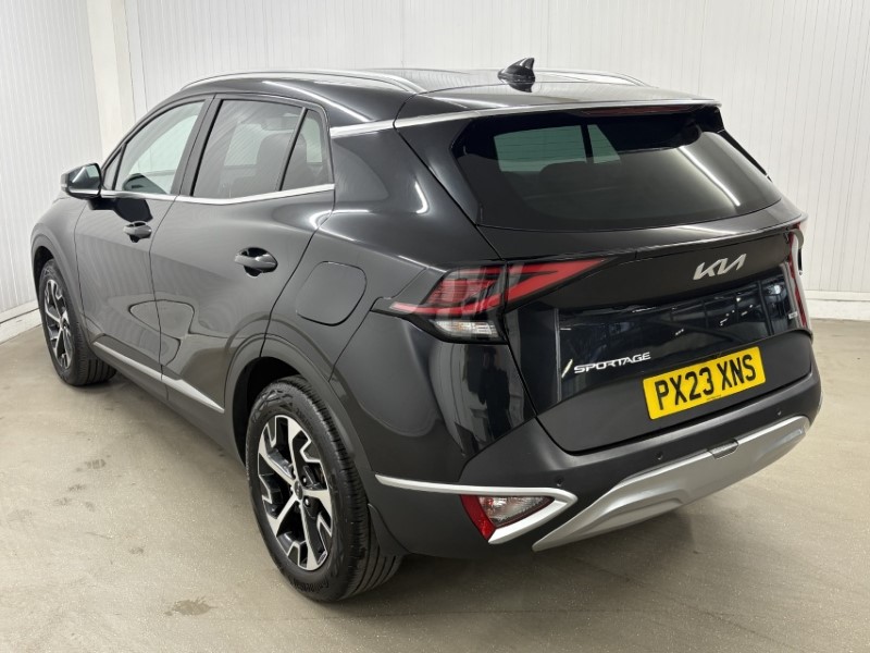 2023 (23) KIA SPORTAGE 1.6T GDi HEV 3 5dr Auto 5247794