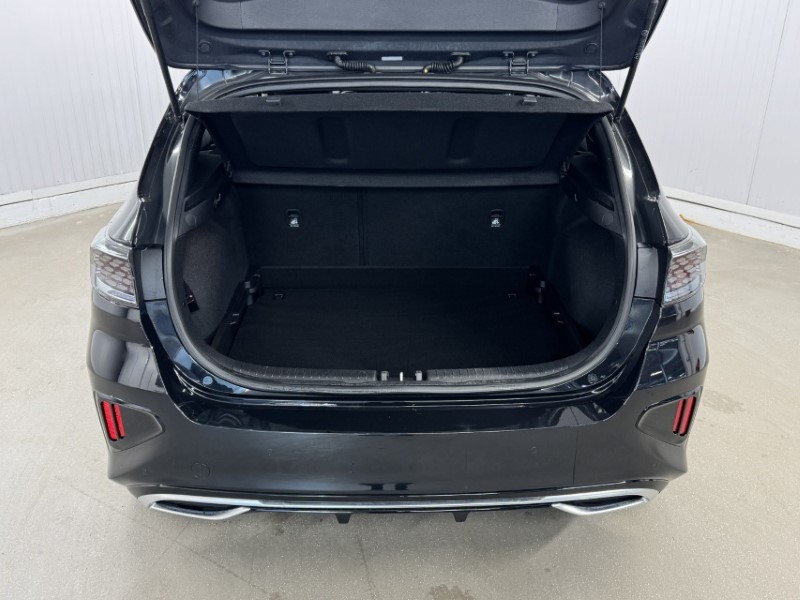 2025 (25) KIA CEED 1.5T GDi ISG 138 GT-Line 5dr DCT 5252397