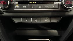 2025 (25) KIA CEED 1.5T GDi ISG 138 GT-Line 5dr DCT 5252412