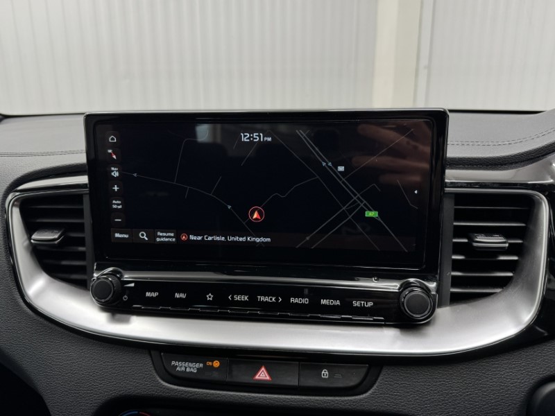 2025 (25) KIA CEED 1.5T GDi ISG 138 GT-Line 5dr DCT 5252414