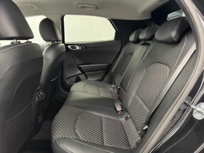 2025 (25) KIA XCEED 1.5T GDi ISG 138 3 5dr 5246813