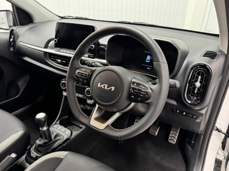 2025 (25) KIA PICANTO 1.2 GT-line S 5dr 5270742