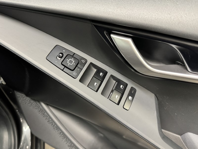 2023 (23) KIA NIRO 1.6 GDi Hybrid 2 5dr DCT 5276912