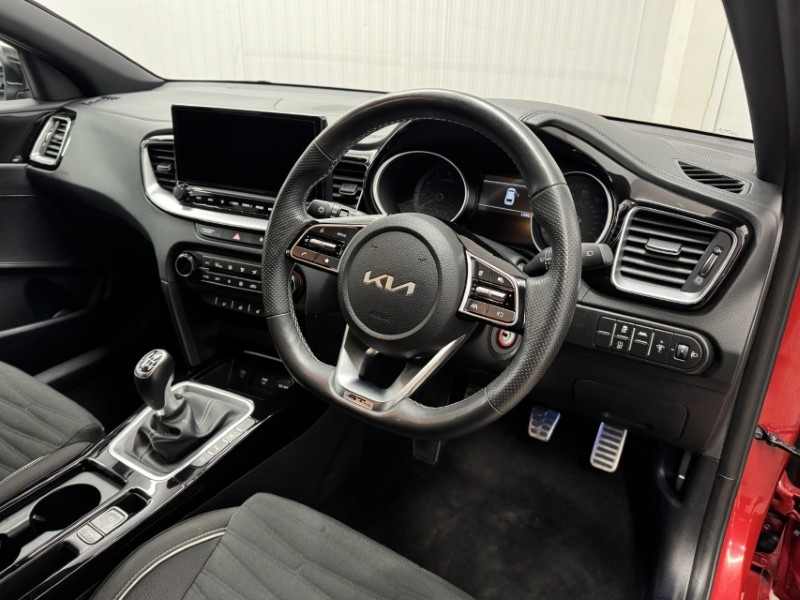 2024 (73) KIA PRO CEED 1.5T GDi ISG GT-Line 5dr 5297714
