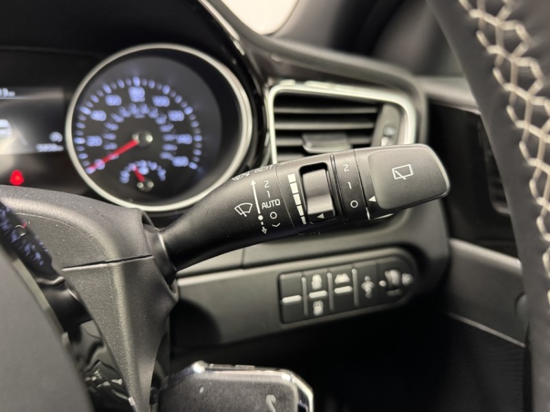 2025 (25) KIA CEED 1.5T GDi ISG 138 GT-Line 5dr DCT 5279465