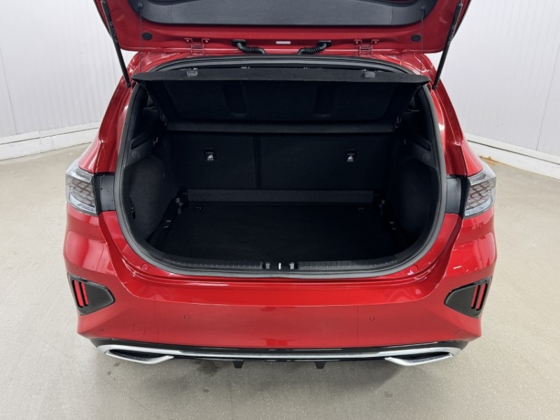 2025 (25) KIA CEED 1.5T GDi ISG 138 GT-Line 5dr DCT 5279473