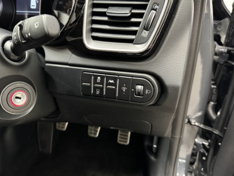 2025 (25) KIA CEED 1.5T GDi ISG 138 GT-Line 5dr 5278601