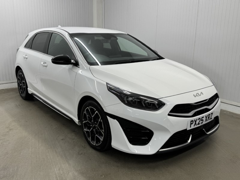 2025 (25) KIA CEED 1.5T GDi ISG 138 GT-Line 5dr DCT