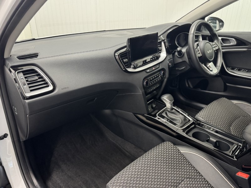 2025 (25) KIA XCEED 1.5T GDi ISG 138 3 5dr DCT 5264324