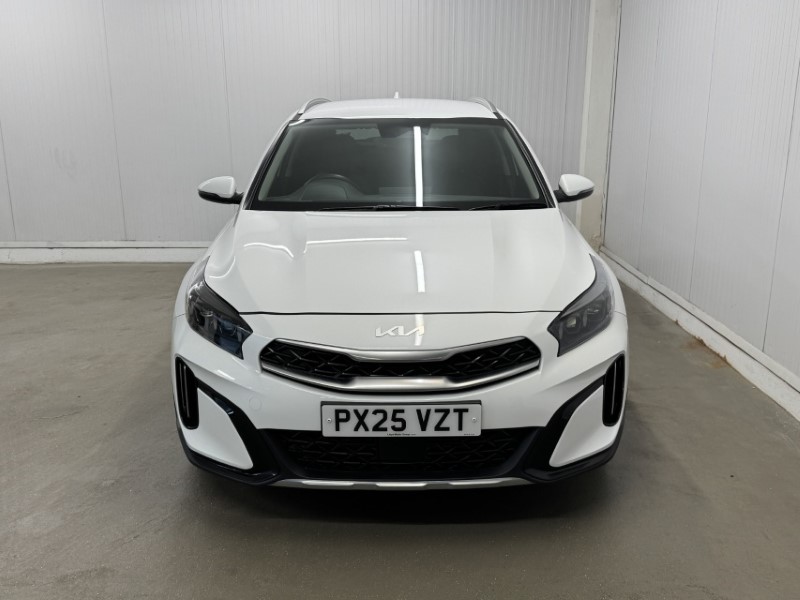 2025 (25) KIA XCEED 1.5T GDi ISG 138 3 5dr DCT 5264348