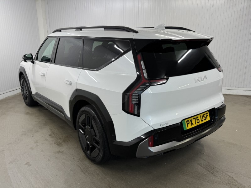 2025 (75) KIA EV9 282kW GT-Line S 99.8kWh AWD 5dr [6St] Auto 5263599