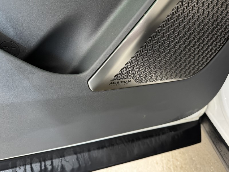 2025 (75) KIA EV9 282kW GT-Line S 99.8kWh AWD 5dr [6St] Auto 5263621