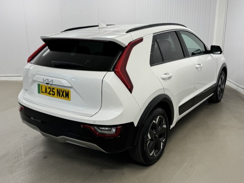 2025 (25) KIA NIRO 150kW 3 65kWh 5dr Auto 5316522