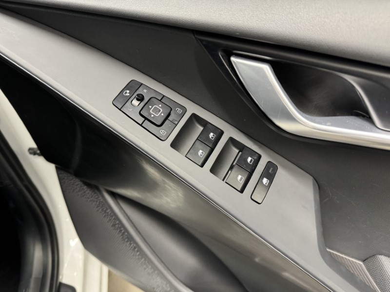 2025 (25) KIA NIRO 150kW 3 65kWh 5dr Auto 5316536