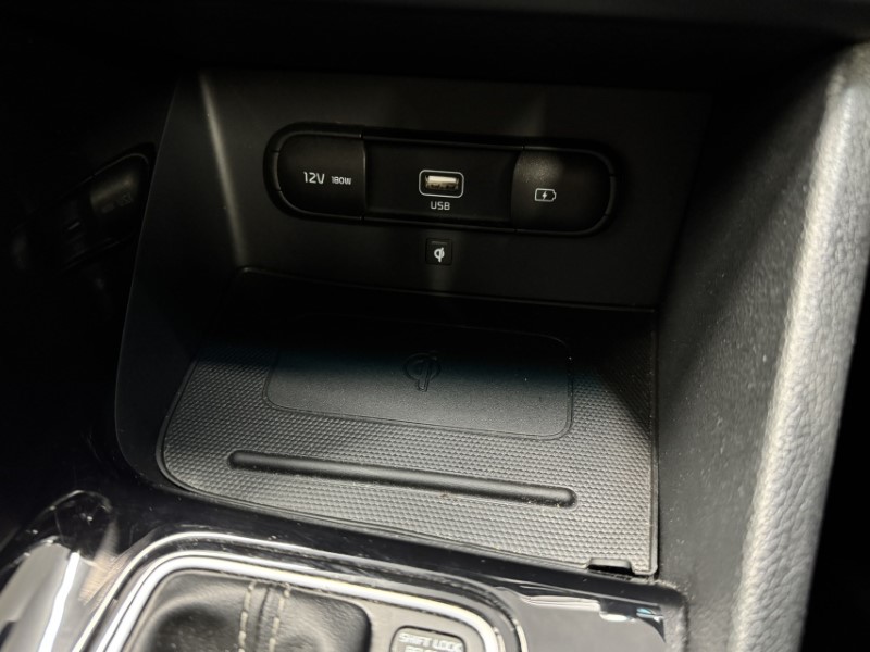 2020 (70) KIA NIRO 1.6 GDi Hybrid 3 5dr DCT 5282591