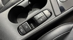 2020 (70) KIA NIRO 1.6 GDi Hybrid 3 5dr DCT 5282589